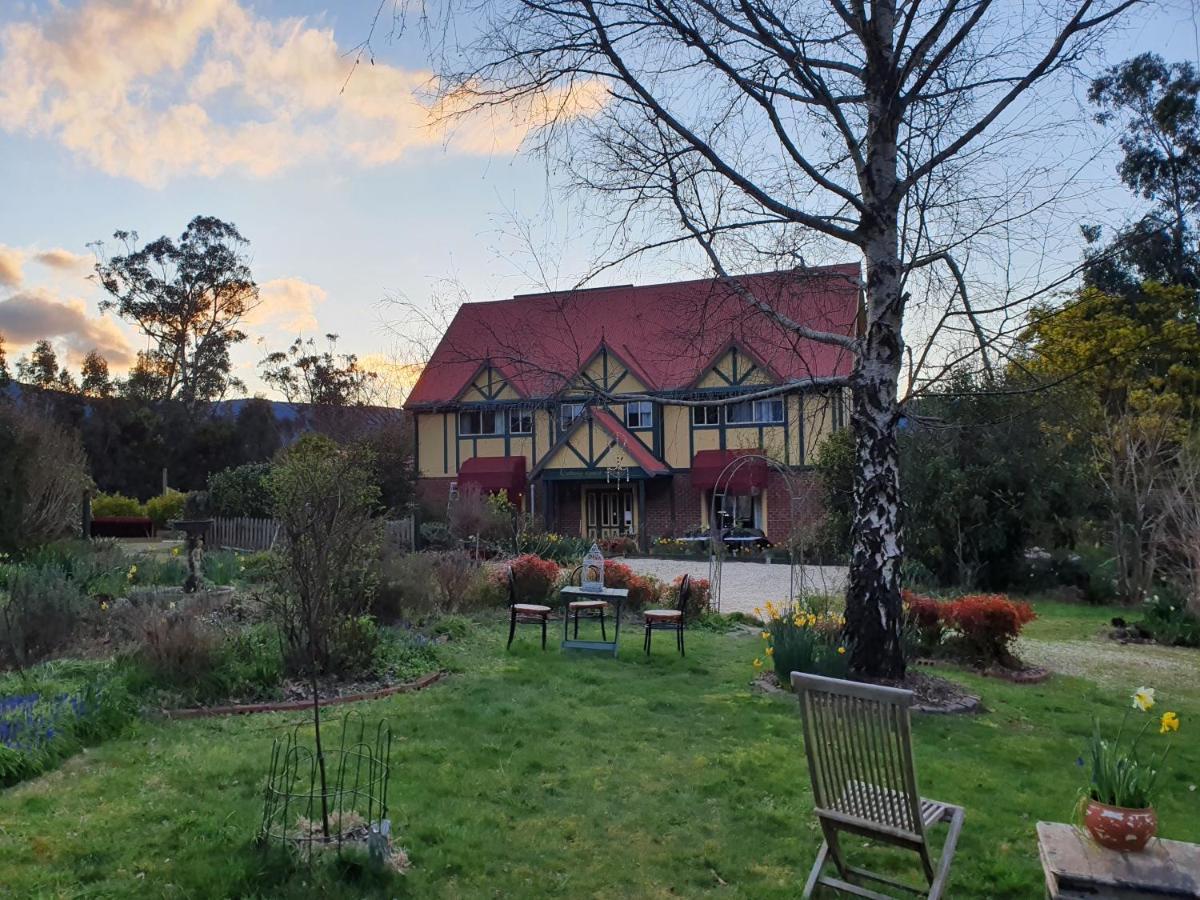 Oaktree Guest House Narbethong Exterior photo